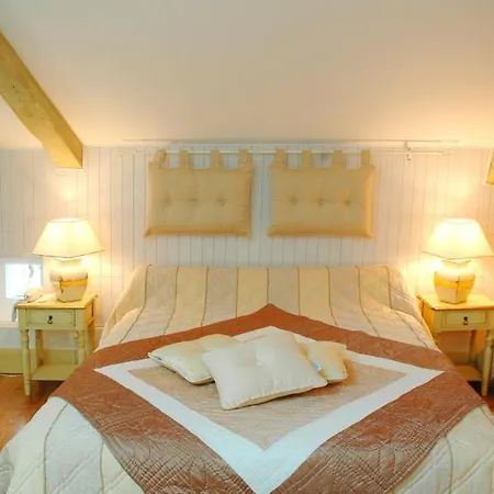 Bed & Breakfast Manoir Des Chanterelles Meauzac