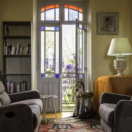 Manoir Des Chanterelles Bed & Breakfast Meauzac