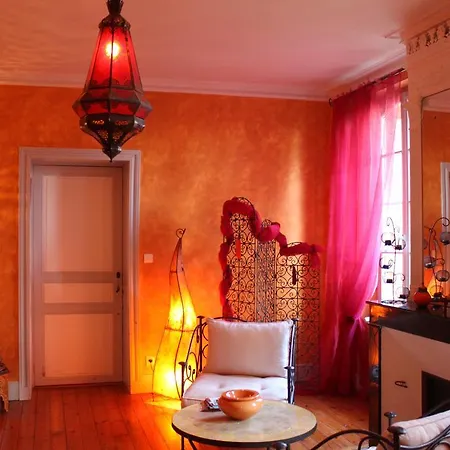 Manoir Des Chanterelles فندق مبيت وإفطار 4*