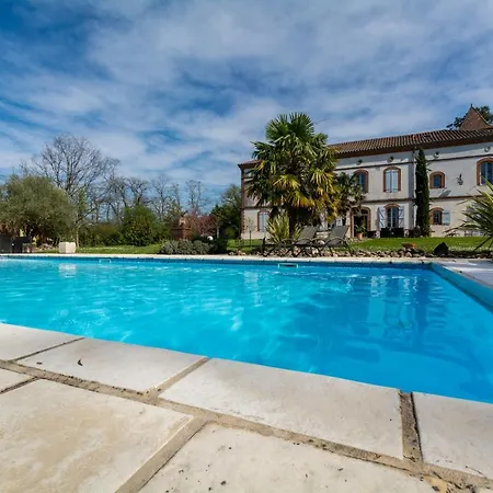 Manoir Des Chanterelles Bed & Breakfast